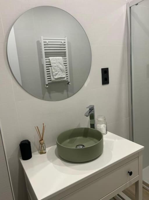 Piso Deluxe Con Balcon Cerca Del Casco Viejo Apartment Bilbao Ngoại thất bức ảnh