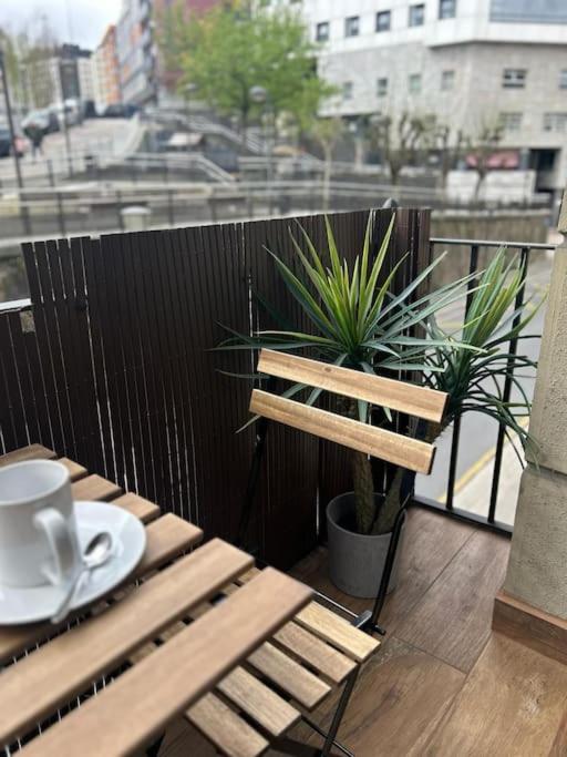 Piso Deluxe Con Balcon Cerca Del Casco Viejo Apartment Bilbao Ngoại thất bức ảnh
