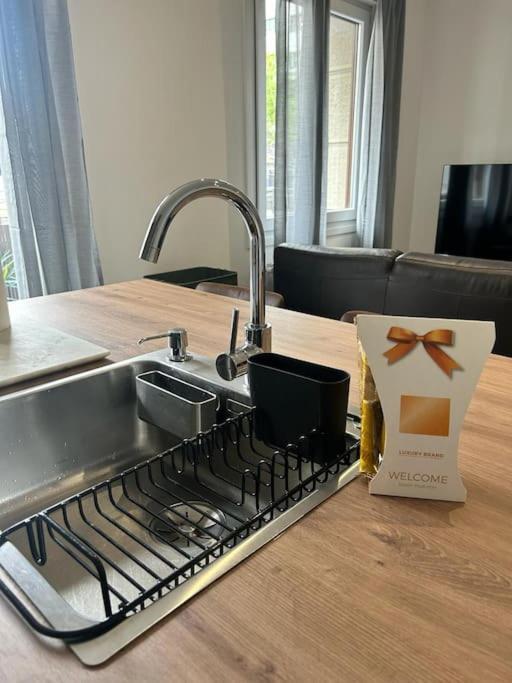 Piso Deluxe Con Balcon Cerca Del Casco Viejo Apartment Bilbao Ngoại thất bức ảnh